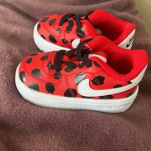 Infant Nike shoes